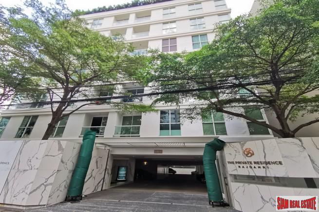 Luxury Low-Rise Freehold Residence Ready to Move in at the Exclusive Area of Ratchadamri, Lumpini - 4 Bed Units-0
