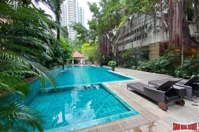 Kallista Mansion | Large Luxury Three Bedroom + Maids Room in Well Maintained Nana Property - Pet Friendly!