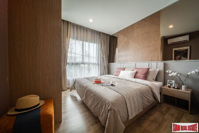 Newly Completed High-Rise Riverside Fully Furnished Condos at Charoen Nakhon, Bangkok - 1 Bed Units-3