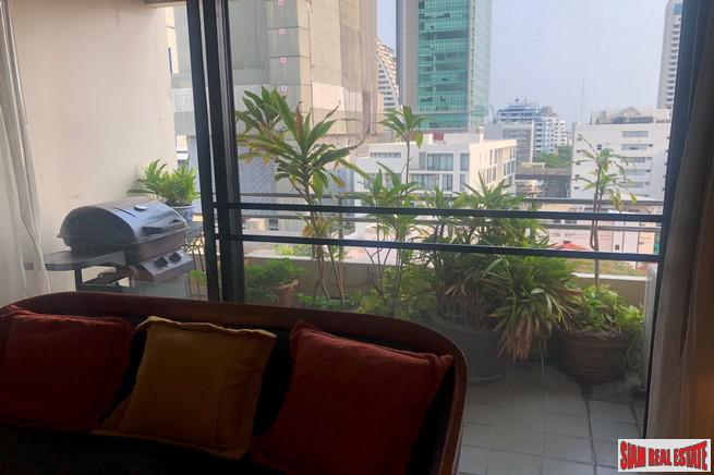 Sampoom Garden | Large 2 Bed Corner Unit on the 8th Floor with 4 Balconies Located only 200 Metres to BTS at Sathorn