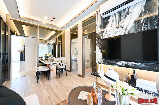 New Luxury Neo Classic Designed High-Rise at Charoennakorn close to Icon Siam, BTS Gold Line and the Riverside - 1 Bed Units - BitCoin Accepted as Payment!-20
