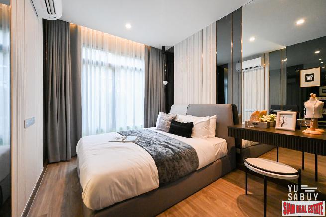New Luxury Neo Classic Designed High-Rise at Charoennakorn close to Icon Siam, BTS Gold Line and the Riverside - 1 Bed Plus Units - BitCoin Accepted as Payment-26