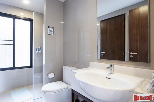 Laguna Park | Five Bedroom Three Storey House with Private Rooftop Pool for Rent
