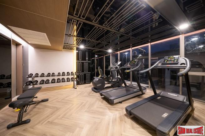 Ready to Move in Trendy Luxury Low-Rise Condo at Sukhumvit 31, Asoke - 2 Bed Units - Free Full Furniture and Discount!-3