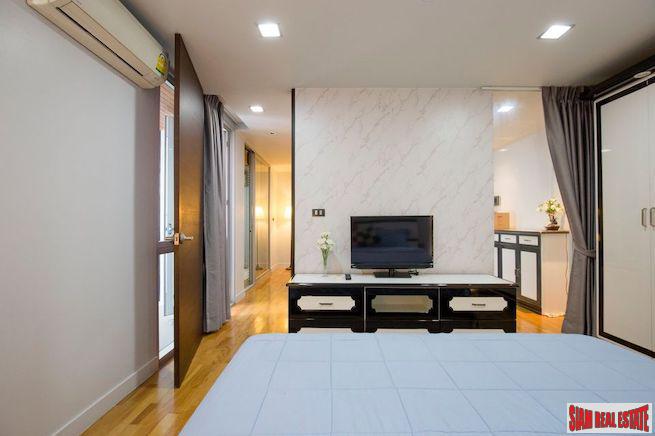 Quad Silom | Large One Bedroom Condo only 50m to BTS Chong Nonsi-9