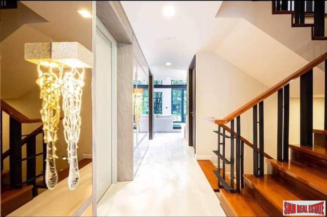 Quarter 31 | Four Bedroom Top-Class Courtyard Villa for Sale in Phrom Phong-11