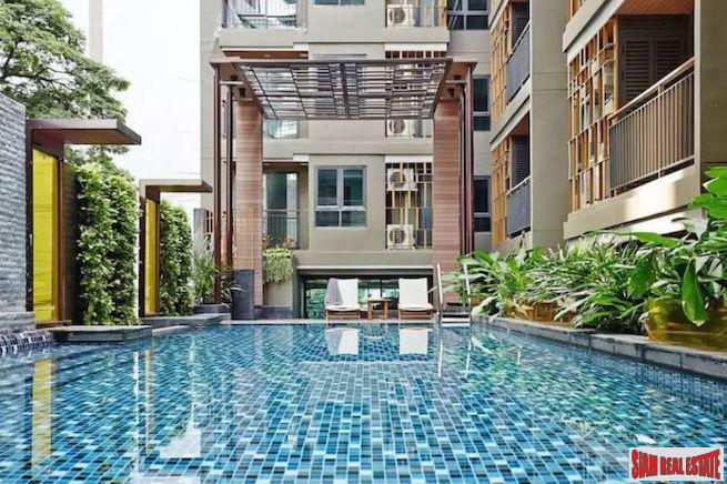Mirage Sukhumvit 27 | Two Bedroom Condo in Low-rise Building for Sale in Great Asoke Location-1