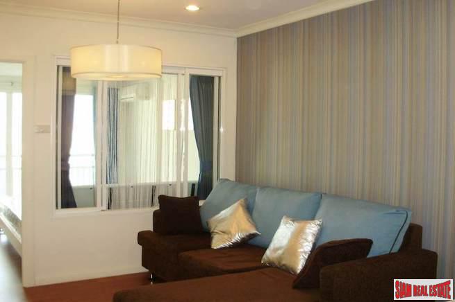 Grand Parkview Asoke | Comfortable One Bedroom Condo on the 27th Floor for Rent-5