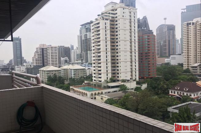 Richmond Palace Condominium | Bright & Peaceful Three Bedroom Corner Unit for Sale in Phrom Phong-0