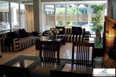 Karon View | Luxury Condominium Big Enough for 6 Persons with Beautiful Panoramic Views for Rent at Karon