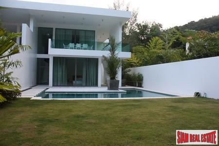 Modern, Three Bedroom Pool Villas in New Rawai Development