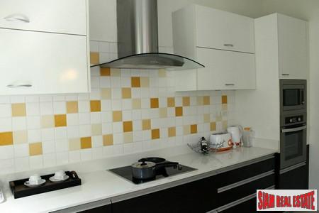 Three-Bedroom Townhomes with Jacuzzi Roof Terraces in Rawai-4